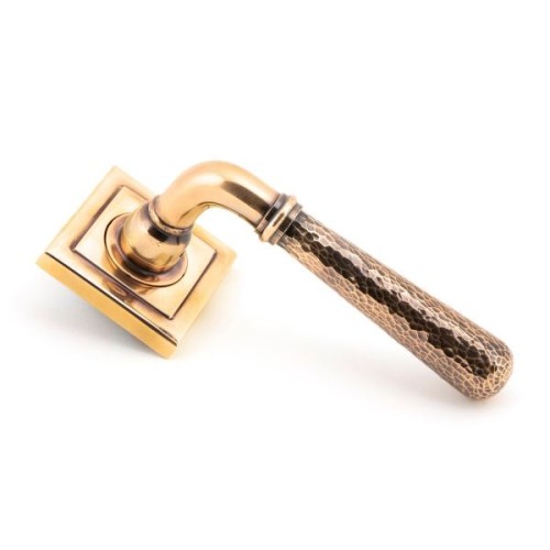 NEWBURY HAMMERED LEVER HANDLE ON ROSE (4 ROSE OPTIONS)